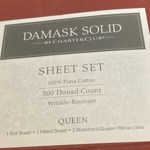 (NWT) Damask Solid 500 thread count Queen Sheet set 100% cotton